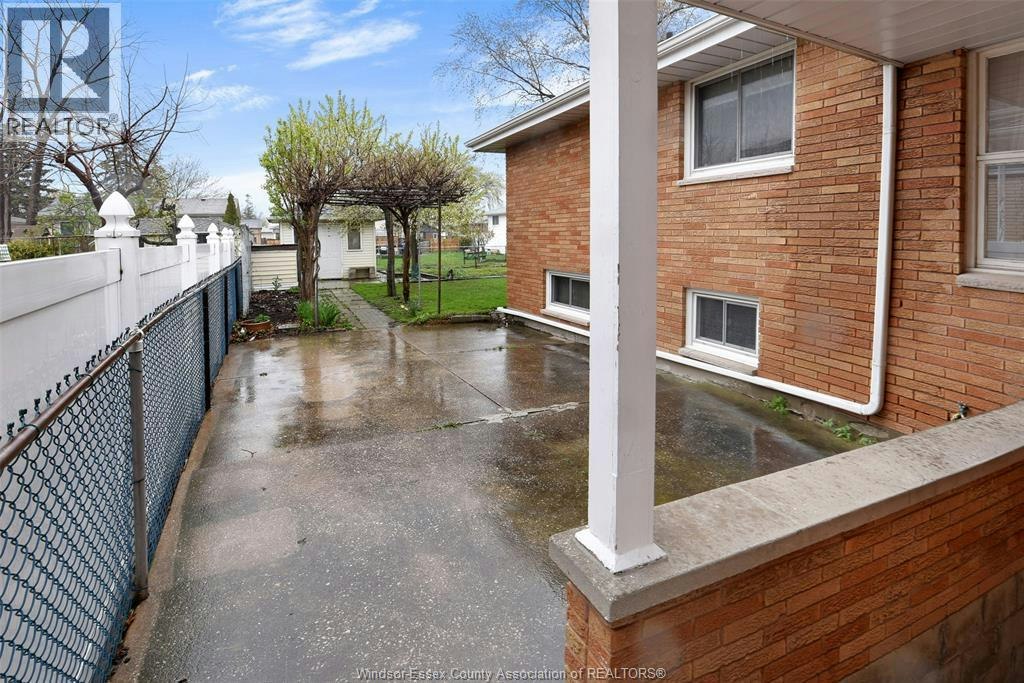 A-10770 Eastcourt, Windsor, ON, N8R 1E8 - 23