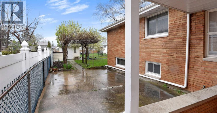 A-10770 Eastcourt, Windsor, ON, N8R 1E8 - 23