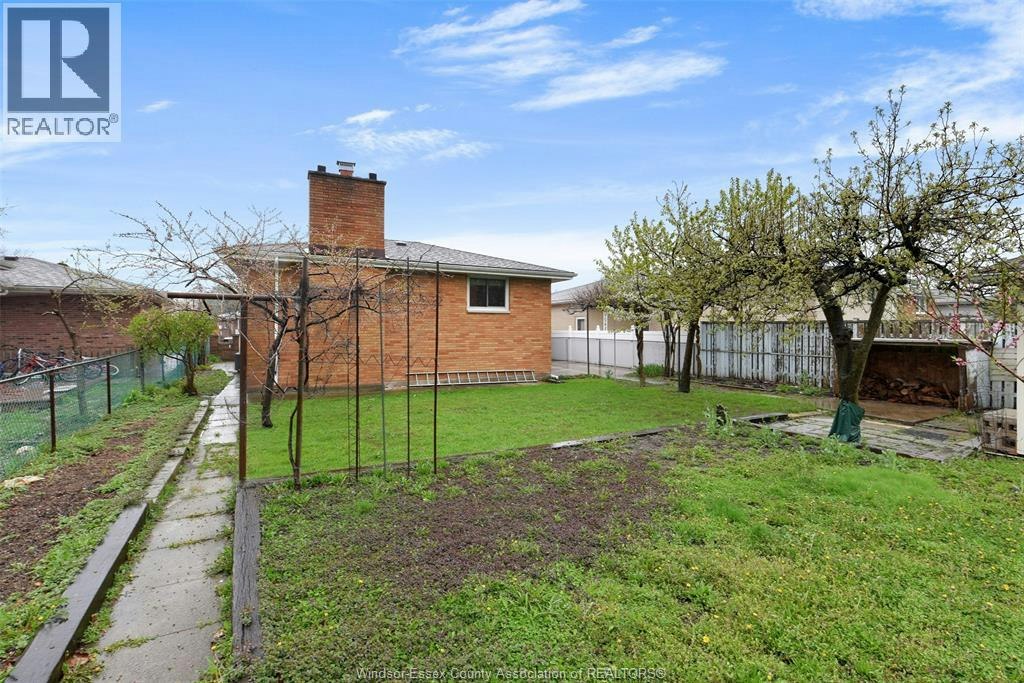 A-10770 Eastcourt, Windsor, ON, N8R 1E8 - 21