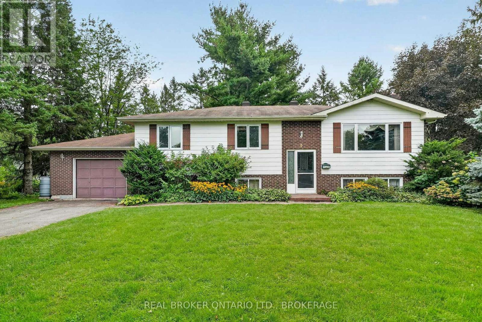 4 Loyalist Crescent, South Stormont, ON, K0C 1M0