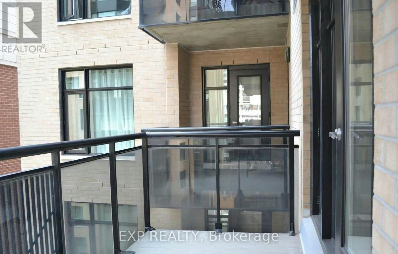 907-245 Kent Street, Ottawa, ON, K2P 0A5 - 11