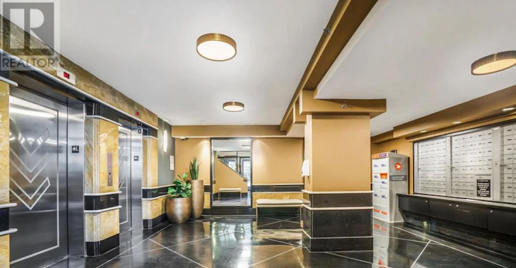 907-245 Kent Street, Ottawa, ON, K2P 0A5 - 6