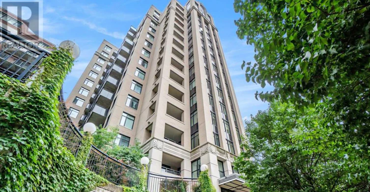 907-245 Kent Street, Ottawa, ON, K2P 0A5 - 2