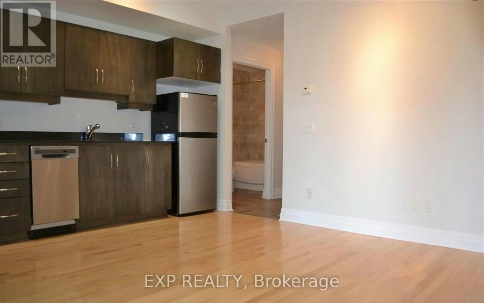 907-245 Kent Street, Ottawa, ON, K2P 0A5 - 13