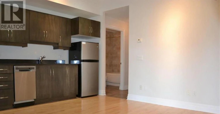 907-245 Kent Street, Ottawa, ON, K2P 0A5 - 13