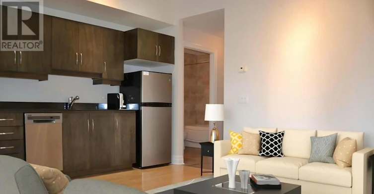 907-245 Kent Street, Ottawa, ON, K2P 0A5 - 7