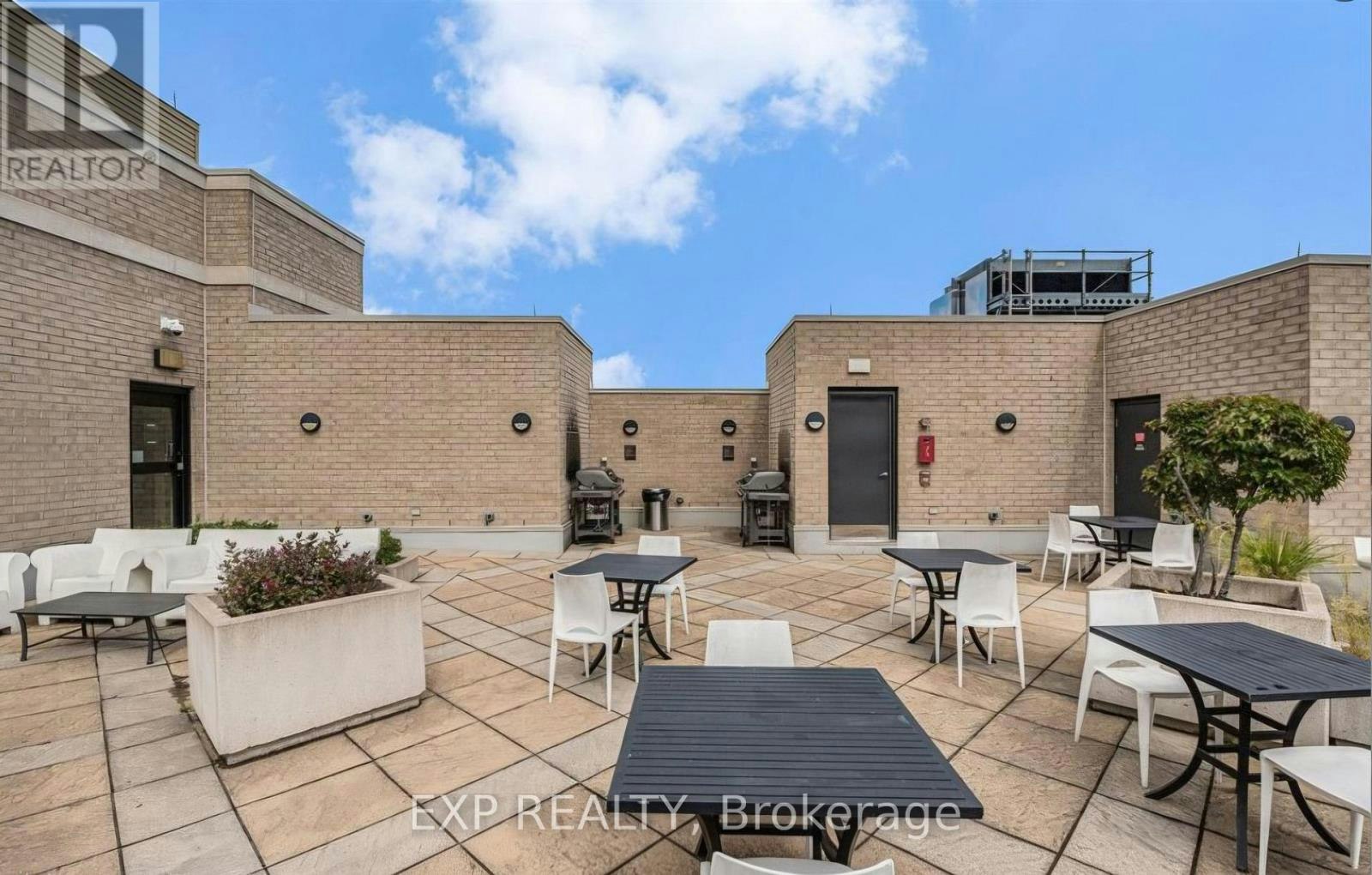 907-245 Kent Street, Ottawa, ON, K2P 0A5 - 23