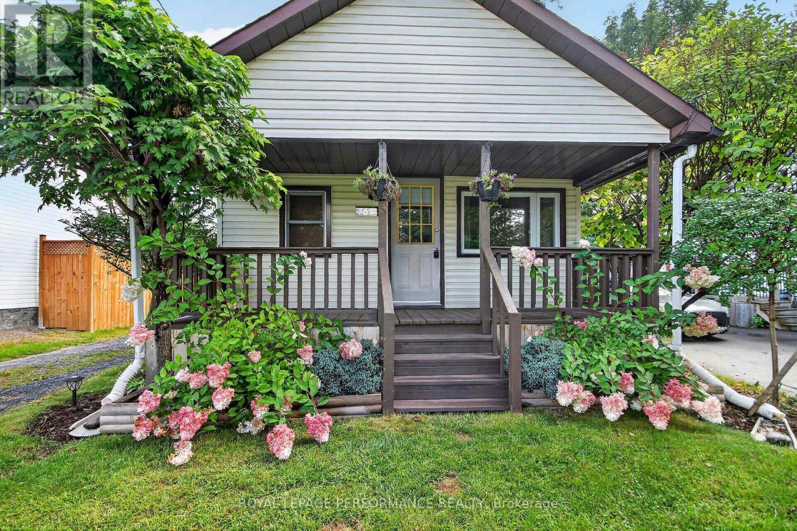 46 First Avenue, Russell, ON, K4R 1C9