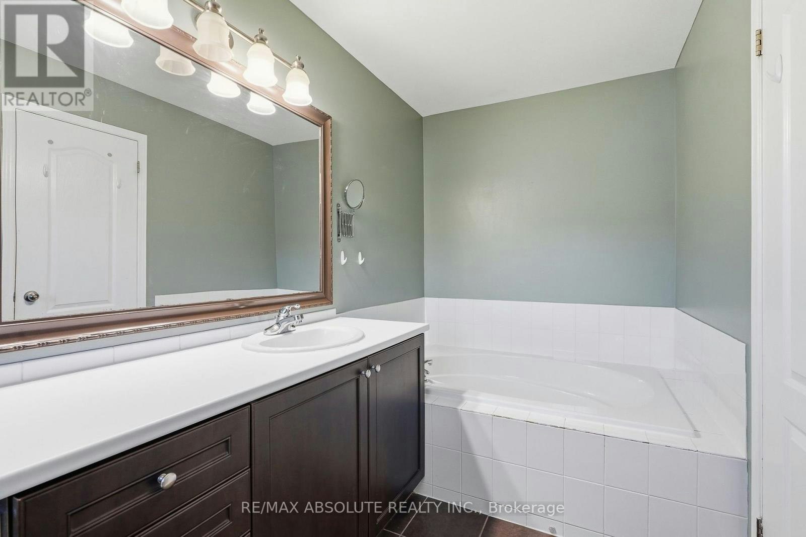 399 Statewood Drive, Ottawa, ON, K2K 0B7 - 22