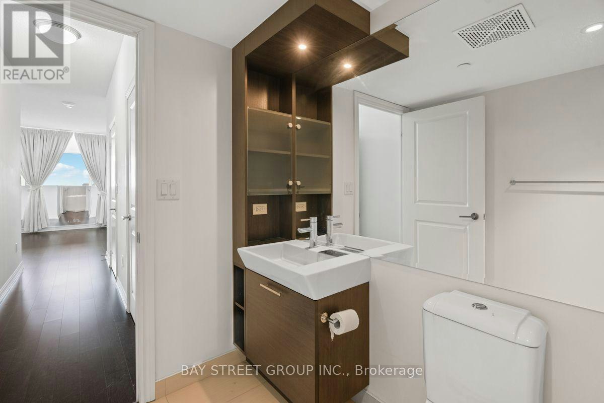 5709-386 Yonge Street, Toronto, ON, M5B 0A5 - 11