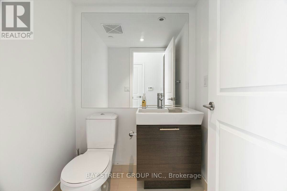 5709-386 Yonge Street, Toronto, ON, M5B 0A5 - 13