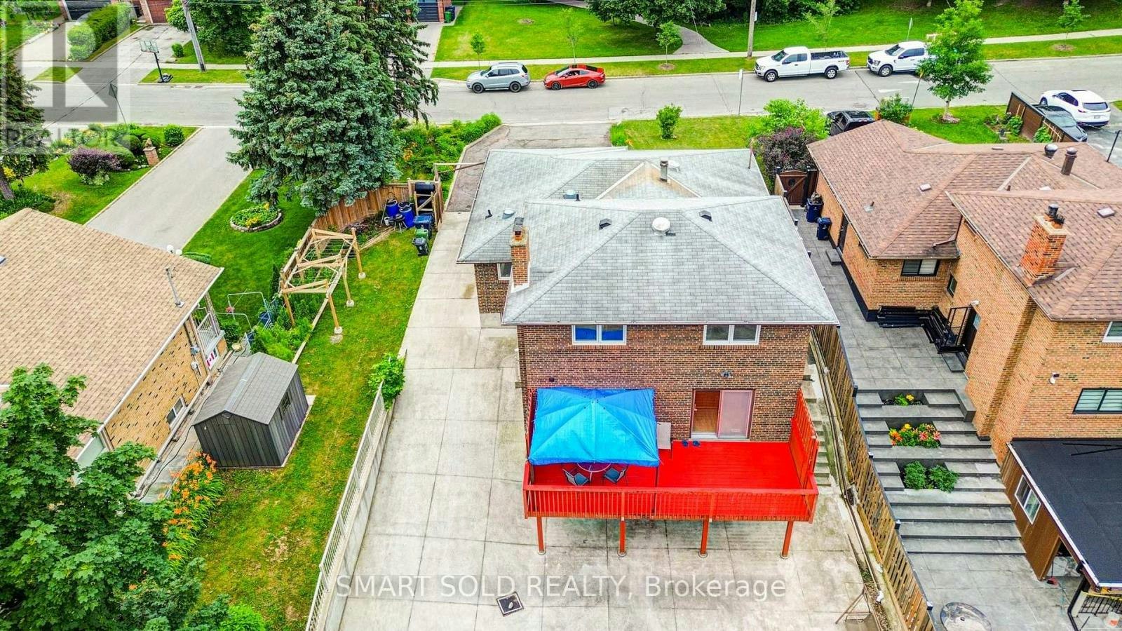 56 Gatesview Avenue, Toronto, ON, M1J 3G5