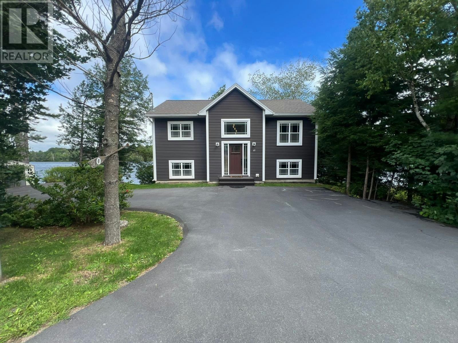 40 Tucker Lake Road, Beaver Bank, NS, B4G 1C3