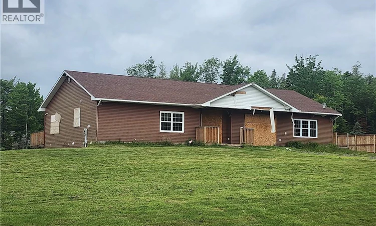 15 Cedar Circle Road