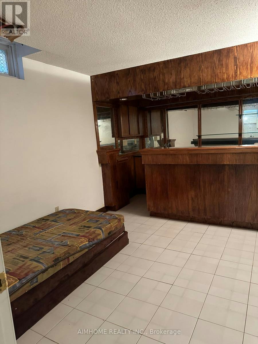 45 Granite Street, Vaughan, ON, L4L 5J7 - 2