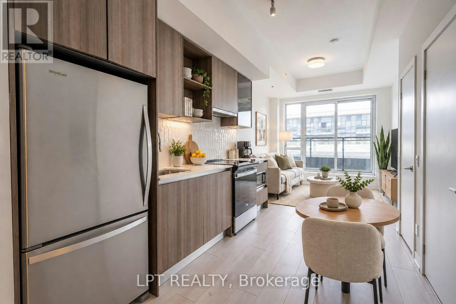 LPH12-405 Dundas Street W, Oakville, ON, L6M 5P9