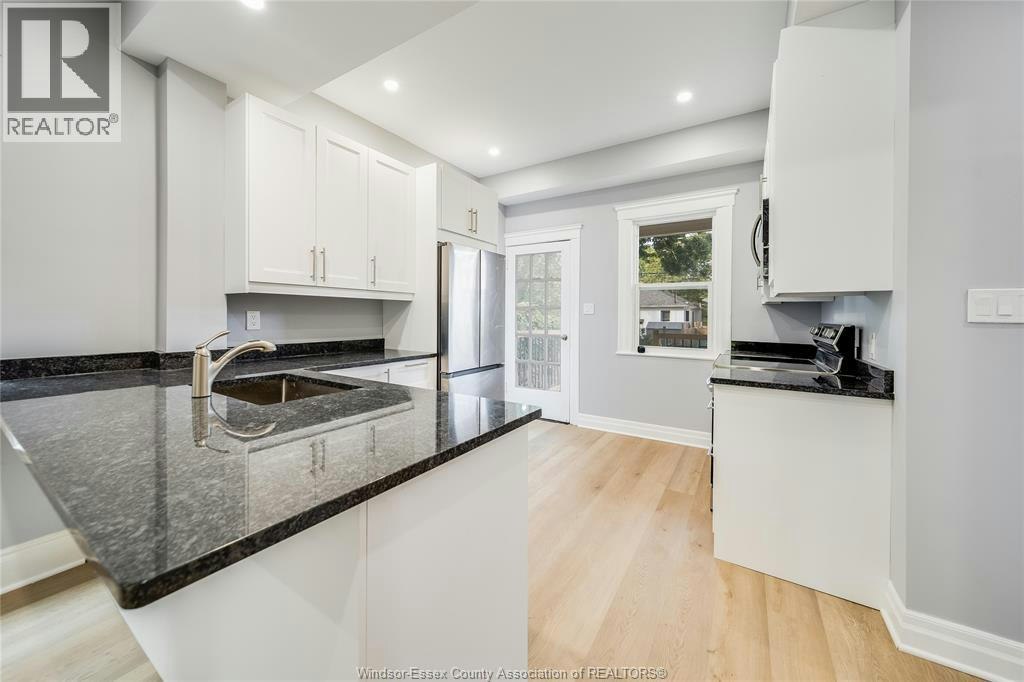 1029 Chilver Road, Windsor, ON, N8Y 2K6 - 12