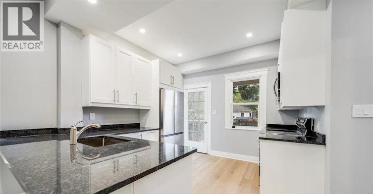 1029 Chilver Road, Windsor, ON, N8Y 2K6 - 12