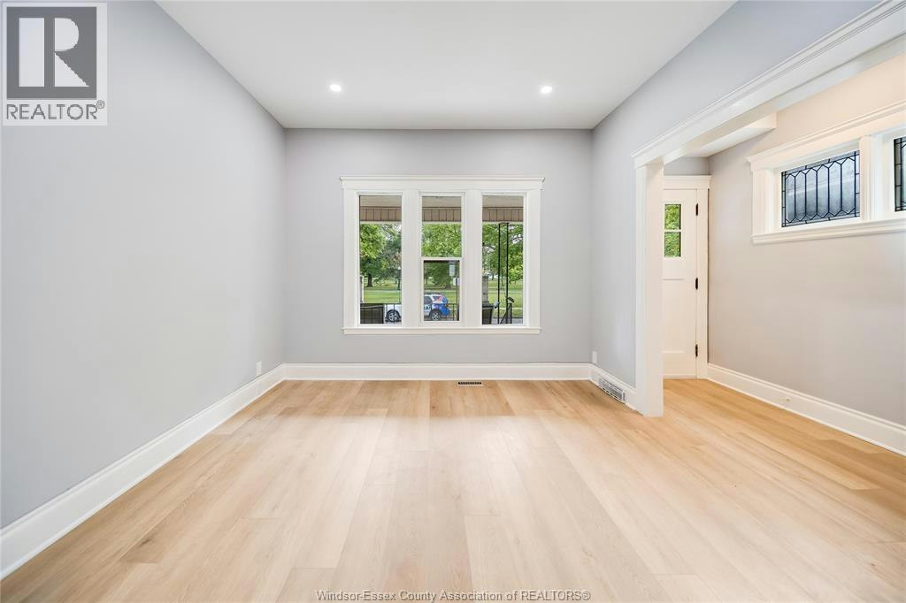 1029 Chilver Road, Windsor, ON, N8Y 2K6 - 7