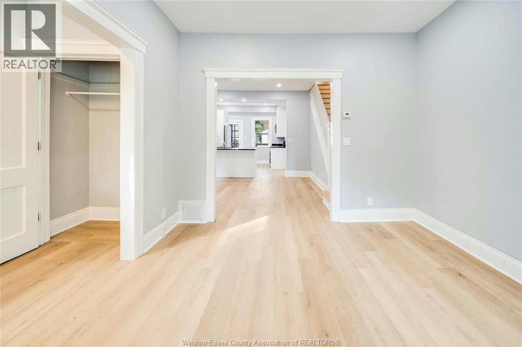 1029 Chilver Road, Windsor, ON, N8Y 2K6 - 9