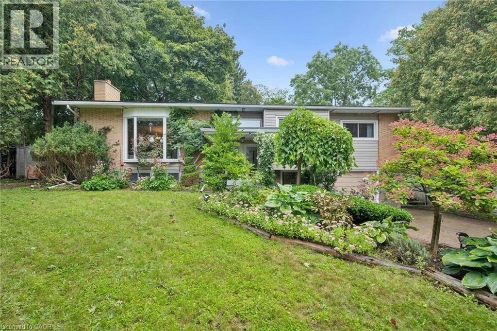 100 Forest Hill Drive, Kitchener, ON, N2M 4G3