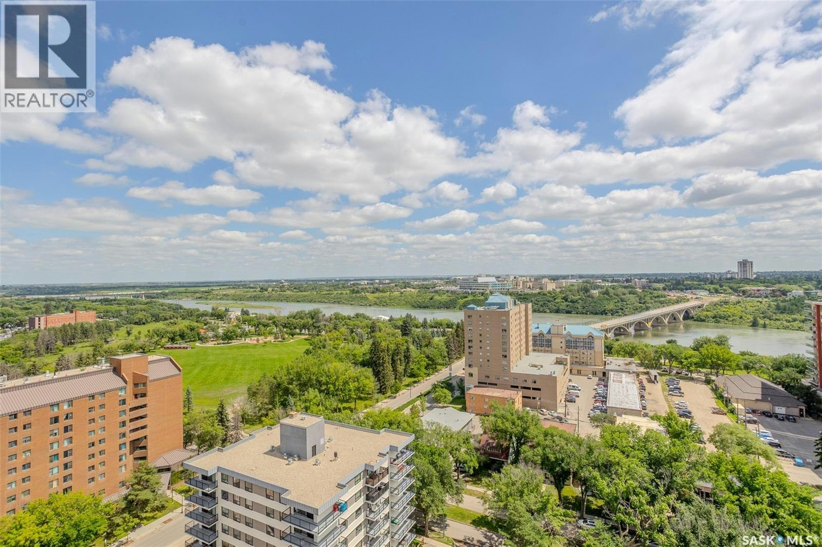 408-320 5th Avenue N, Saskatoon, SK, S7K 2P5