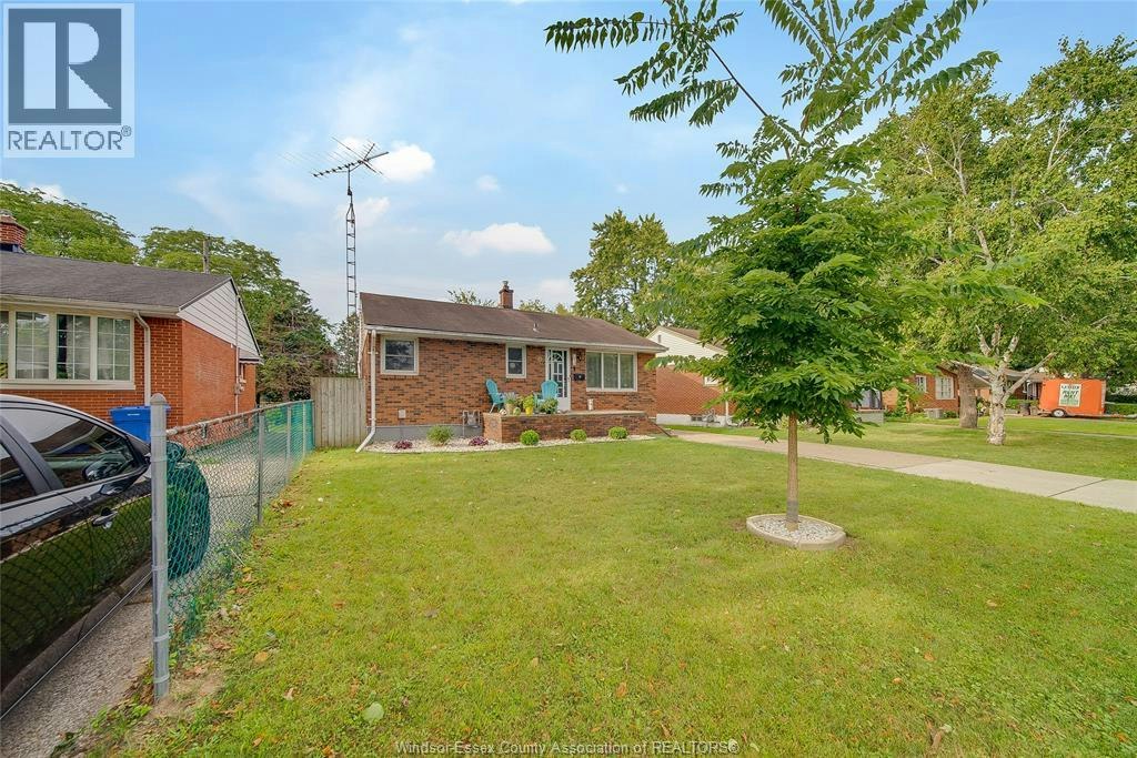LOWER-1215 Chappell, Windsor, ON, N9C 3C8 - 15
