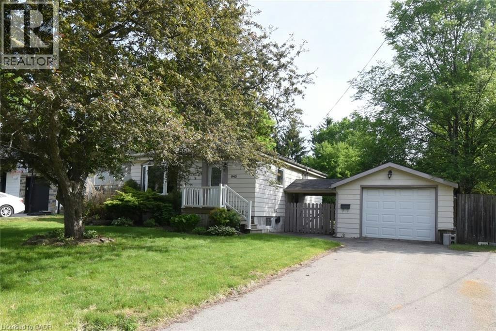 945 Glen View Avenue, Burlington, ON, L7T 3Y7