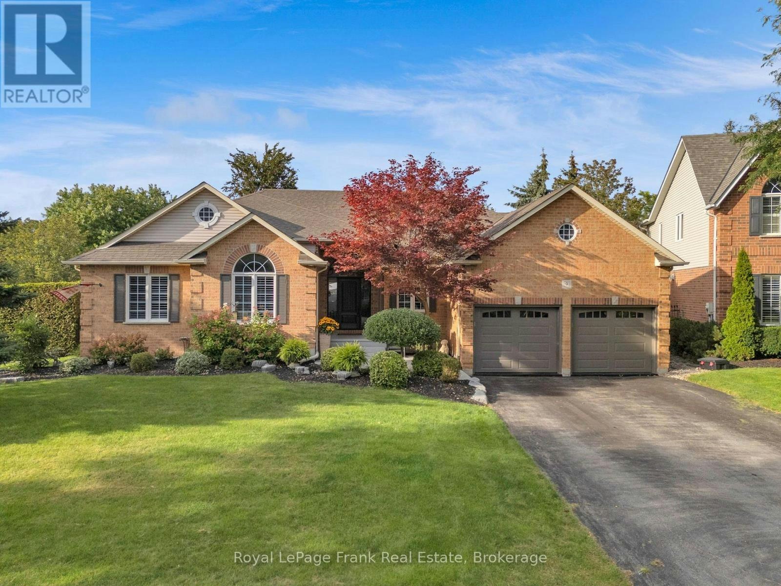 9 Sheenan Court, Clarington, ON, L1E 3A4