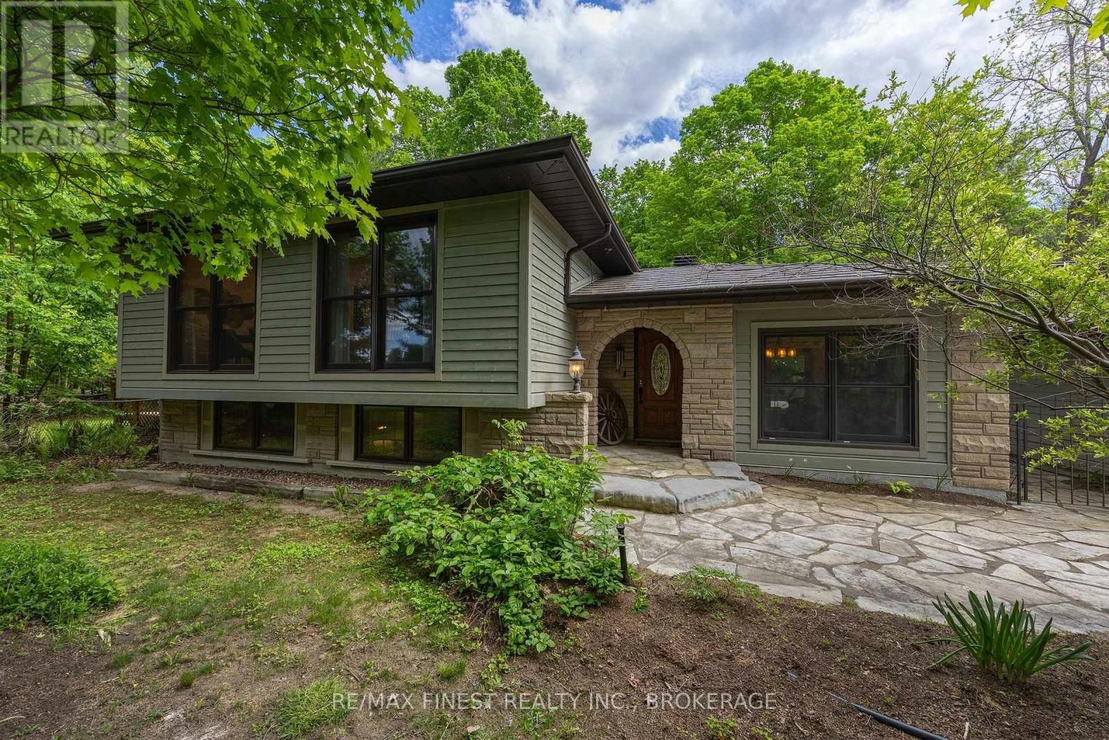 1465 Middle Road, Kingston, ON, K7L 5H6