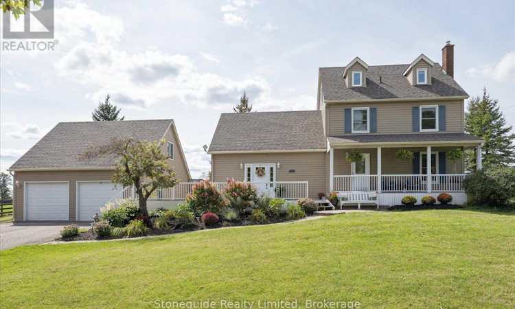 1611 Parkhill Road W