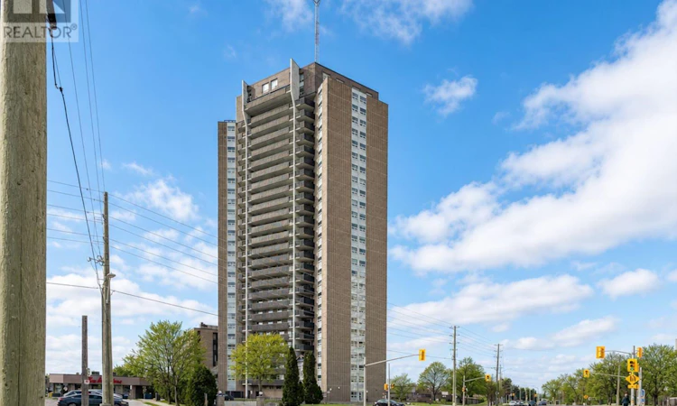 802-1380 Prince Of Wales Drive