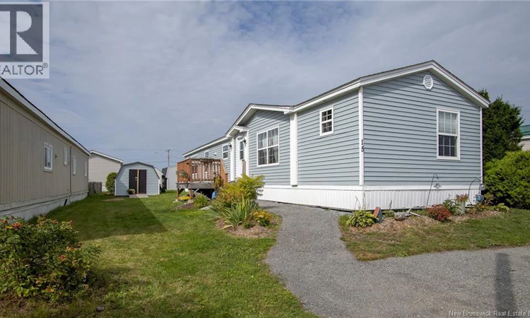 15 Dwayne Avenue