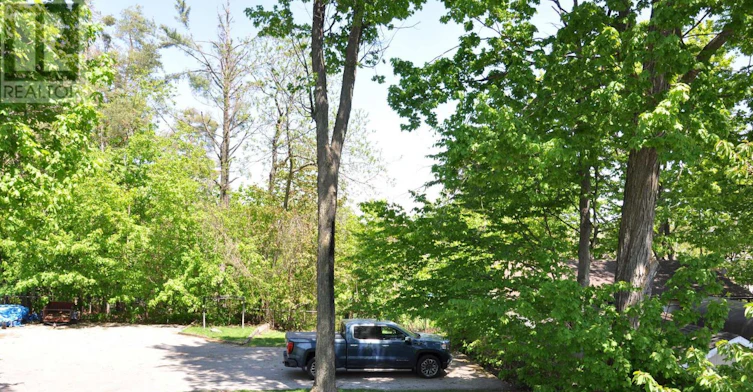 22 Free Drive, Orillia, ON, L3V 4B2 - 17