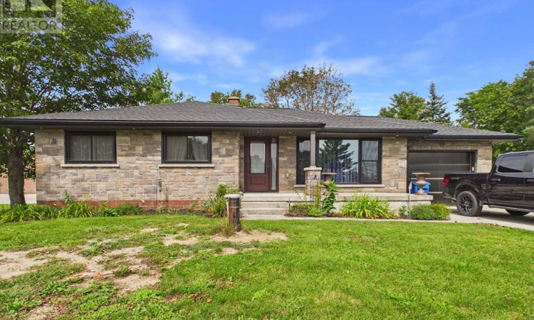 341013 Grey 28 Road Road