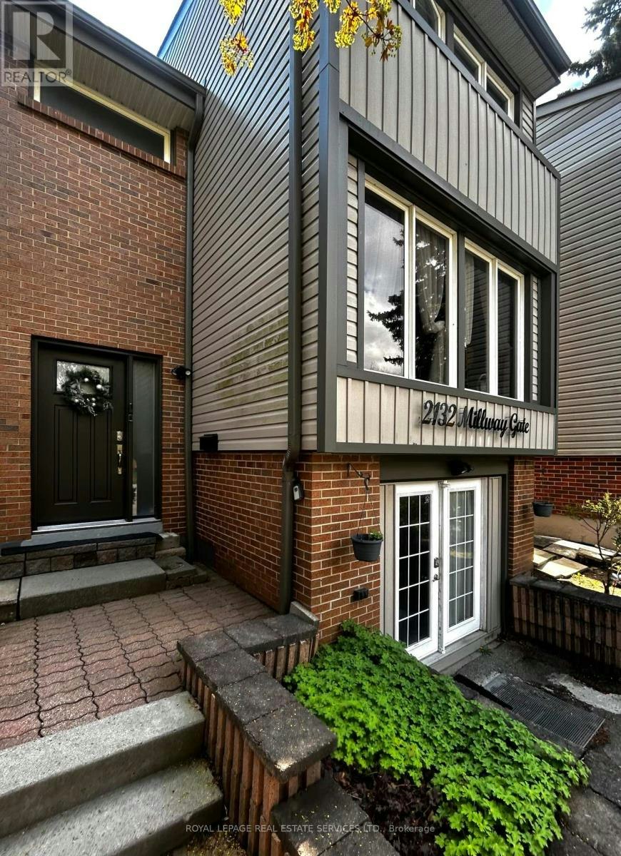 2132 Millway Gate, Mississauga, ON, L5L 1R3 - 2
