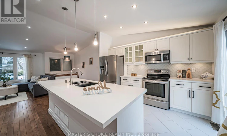 3294 Rhonda Valley Drive