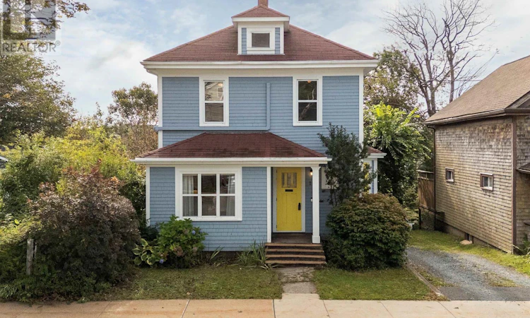 18 Dahlia Street