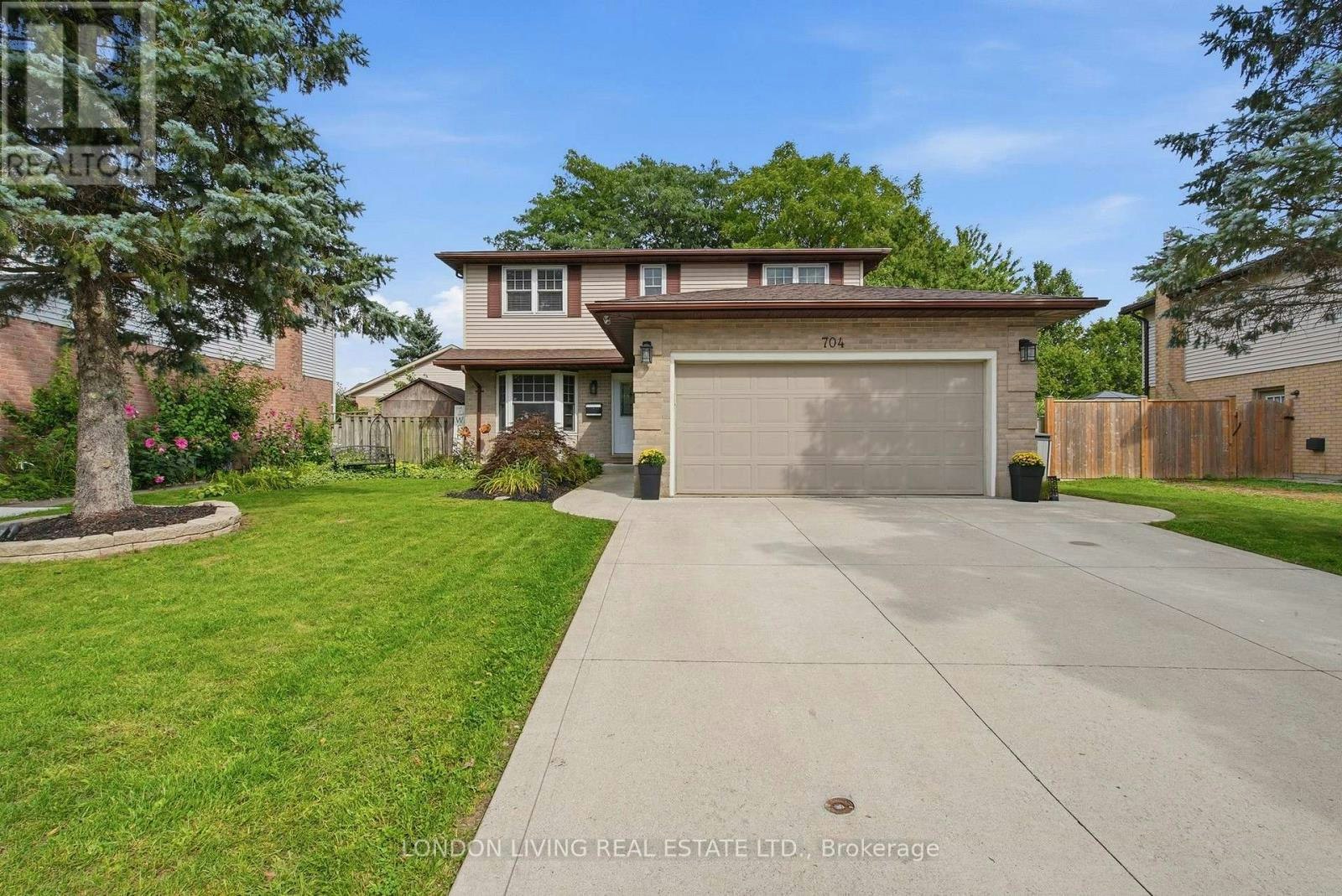 704 Homeview Road, London, ON, N6C 5N2