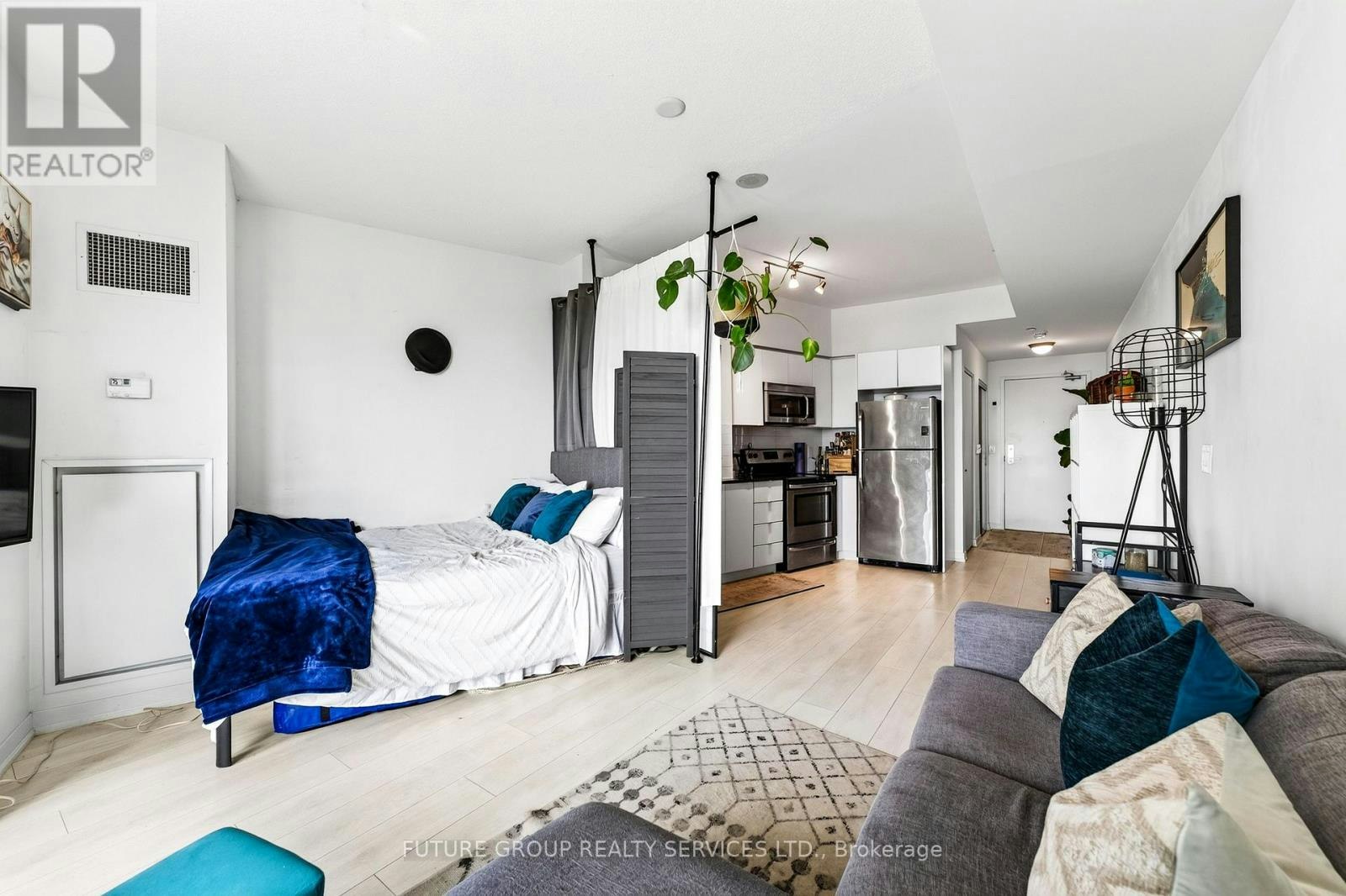 2208-150 Liberty Street EAST, Toronto, ON, M6K 3R5 - 17