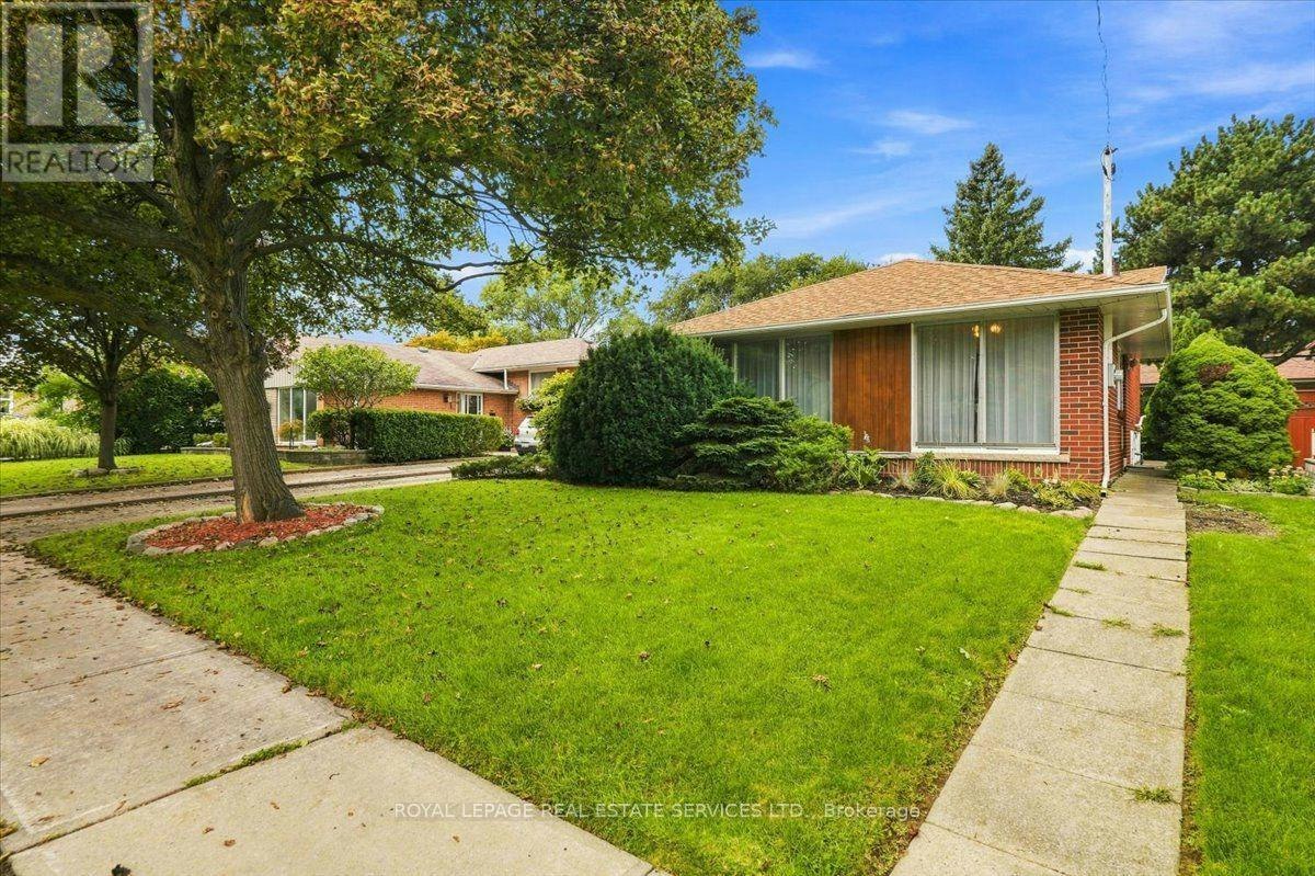 142 Cass Avenue, Toronto, ON, M1T 2B6