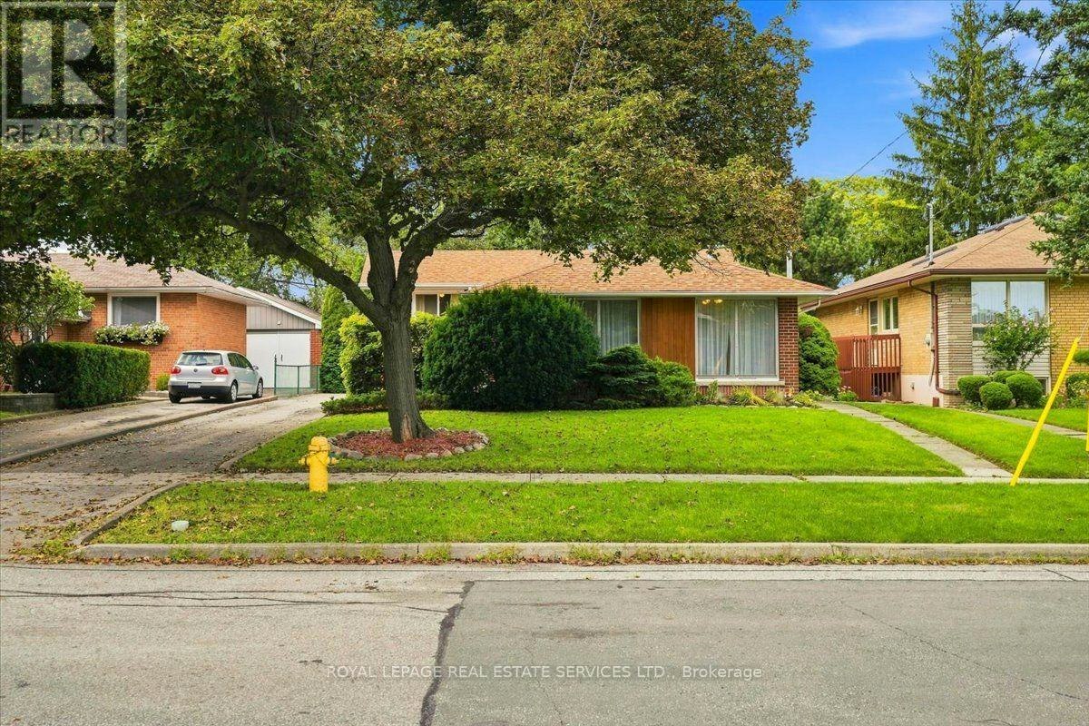 142 Cass Avenue, Toronto, ON, M1T 2B6