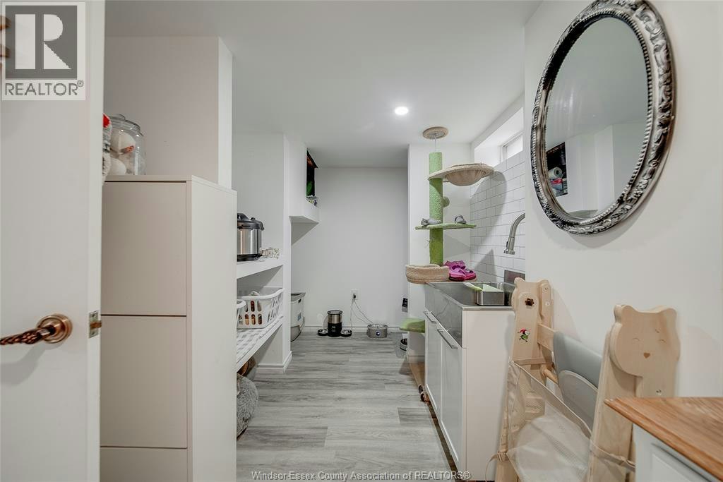UPPER-1215 Chappell, Windsor, ON, N9C 3C8 - 12
