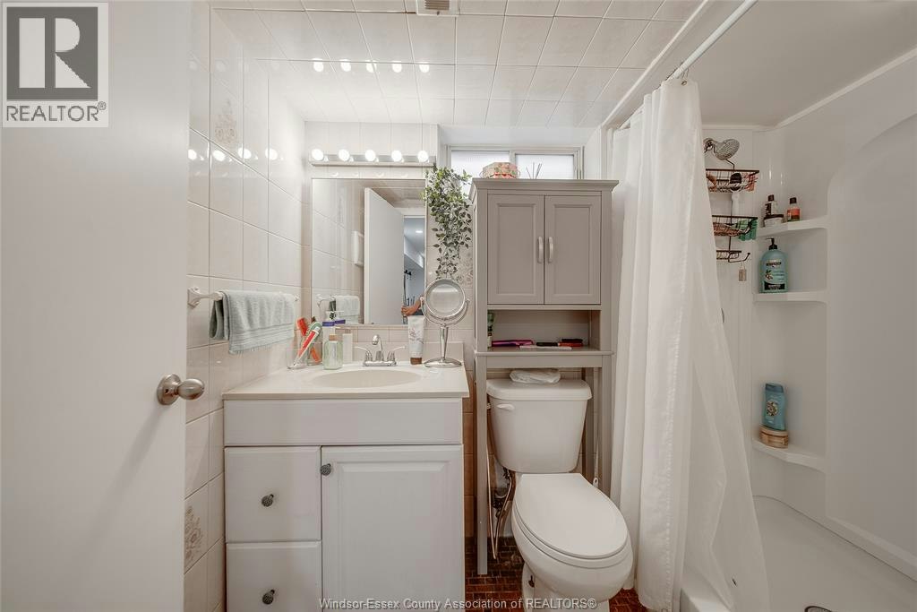 UPPER-1215 Chappell, Windsor, ON, N9C 3C8 - 15