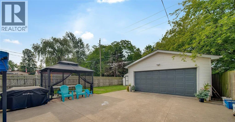 UPPER-1215 Chappell, Windsor, ON, N9C 3C8 - 27