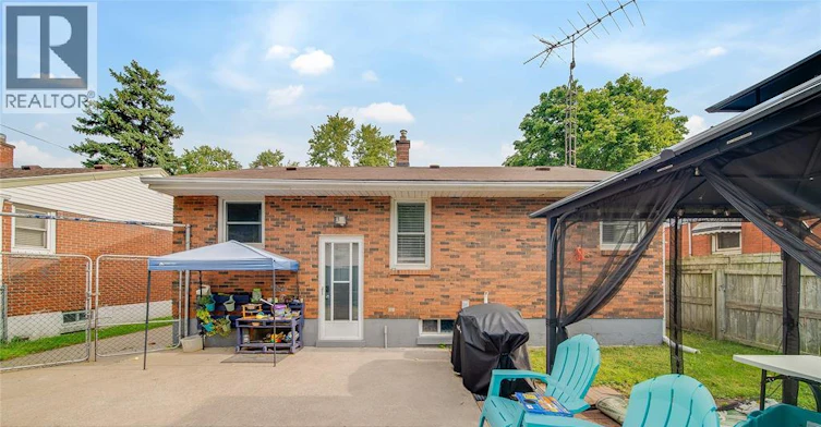 UPPER-1215 Chappell, Windsor, ON, N9C 3C8 - 29