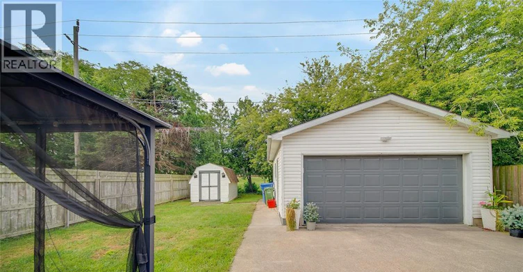 UPPER-1215 Chappell, Windsor, ON, N9C 3C8 - 31