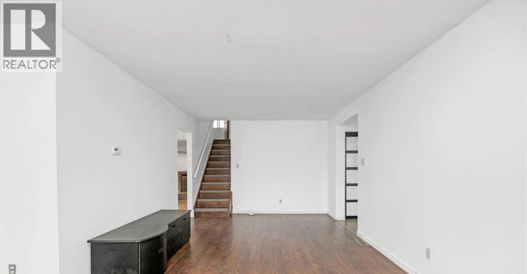 UPPER-9597 Avery Lane, Windsor, ON, N8R 2C1 - 11