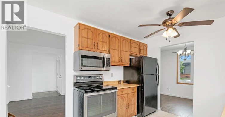 UPPER-9597 Avery Lane, Windsor, ON, N8R 2C1 - 14
