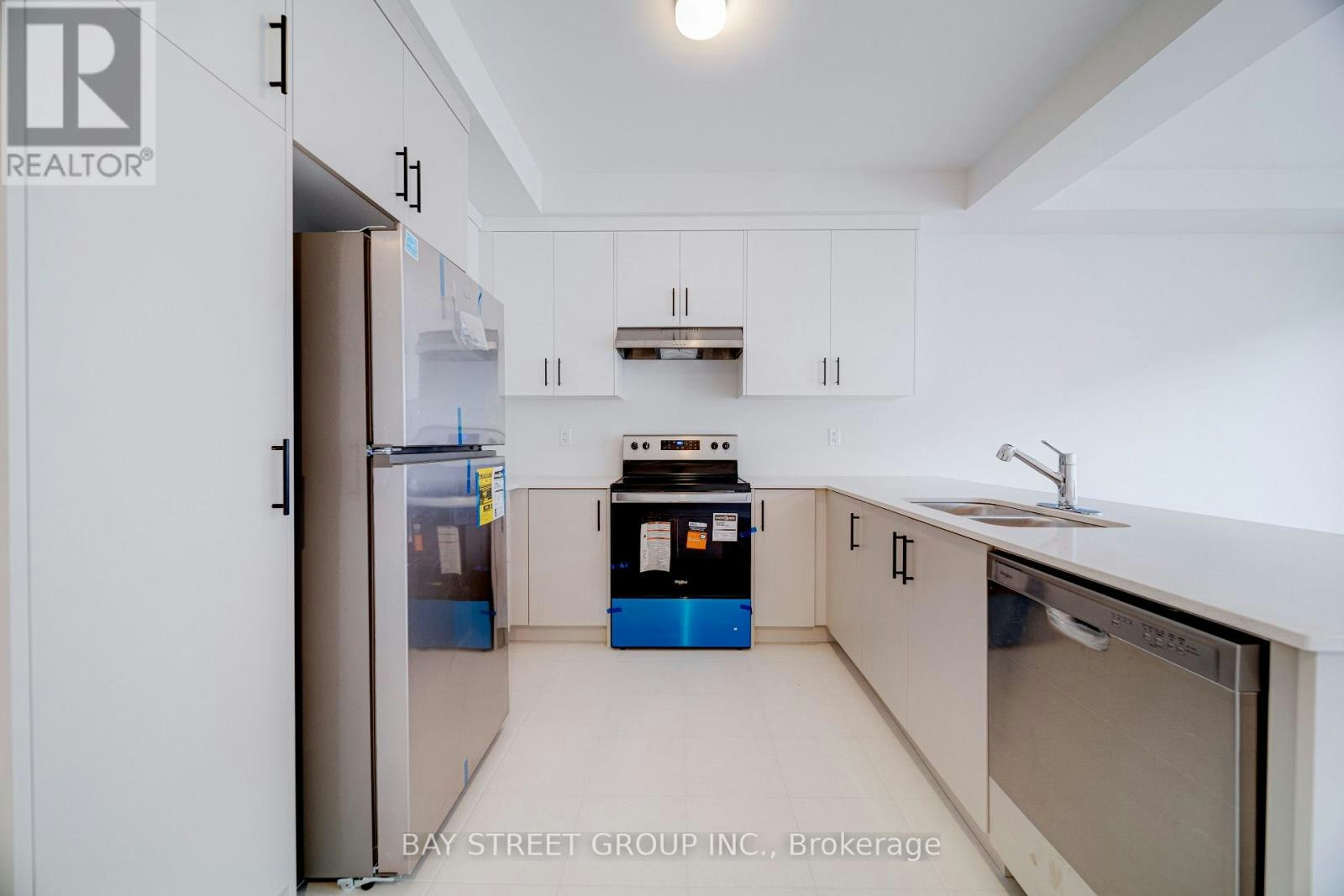 219 Hook Drive, Richmond Hill, ON, L4S 2P3 - 8